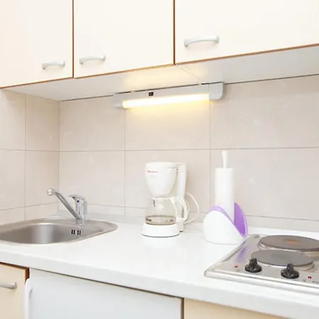 Apartment Studio 1 *
